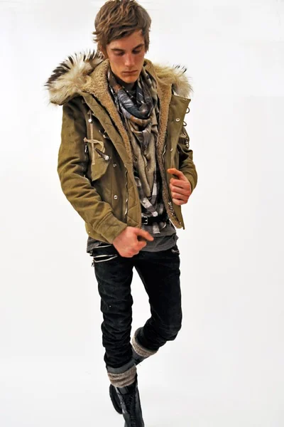 Look 22